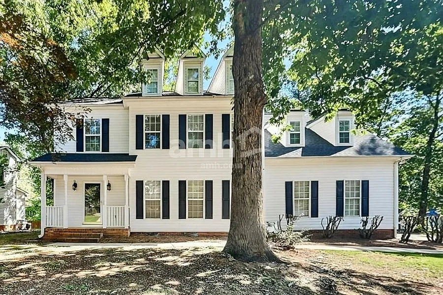 2 Angel Wing Ct