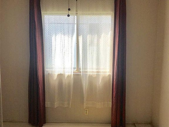 5th image of 200 E Woodworth St #12