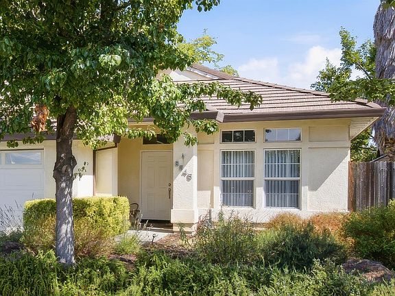 5th image of 8545 Sadie Ct