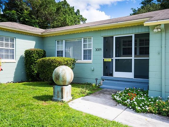 2nd image of 3009 Knollwood Cir
