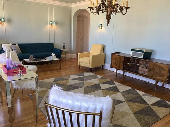 4th image of 5000 S East End Ave APT 21B