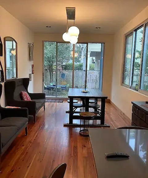 1024 Philip St — Photo 5