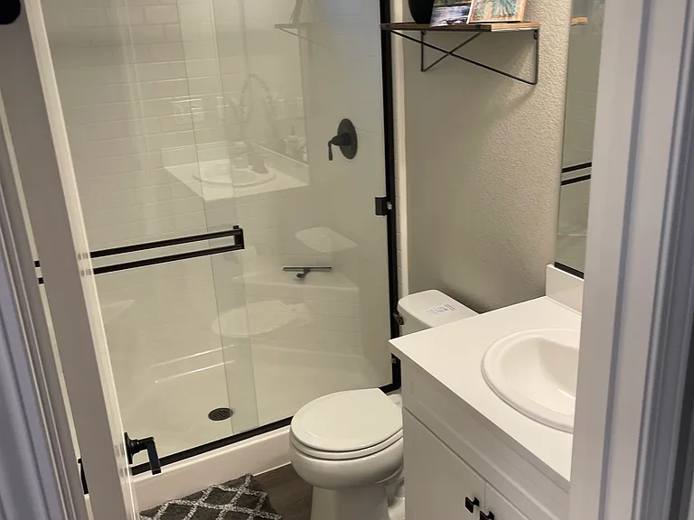 419 Daffodil Dr #2 — Photo 15