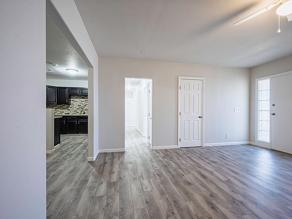 343 Tungsten Street Studio - For RENT - DINING