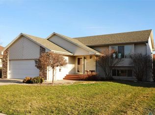 4309 E 37th St, Sioux Falls, SD 57103