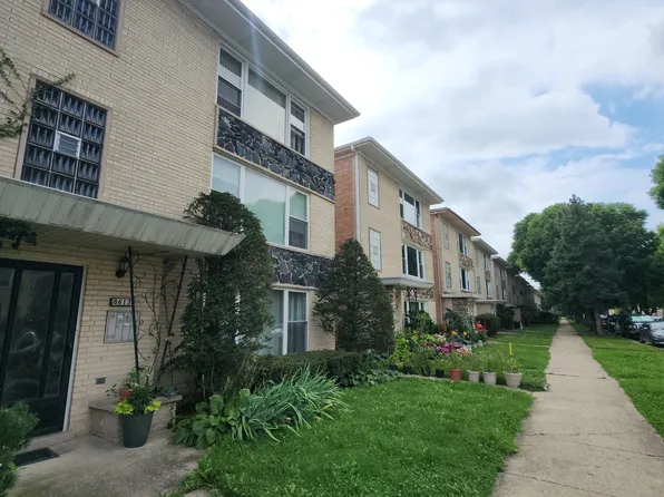8613 W Summerdale Ave #1A, Chicago, IL 60656