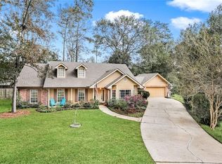 107 Madewood Dr, Mandeville, LA 70471