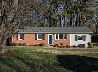 3016 Alton Dr, Gastonia, NC 28054