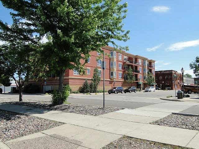 2nd image of 101 S Washington Street