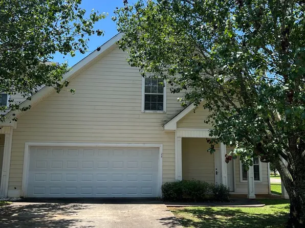 24 Courtyard Way, Enterprise, AL 36330