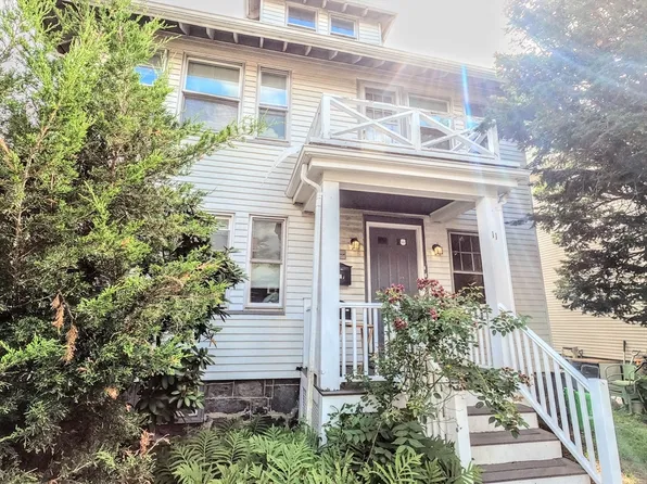 11 Roseway St #2, Jamaica Plain, MA 02130