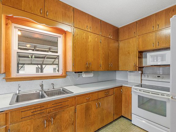 4th image of 308 South St