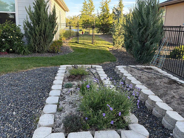 9634 W Twisted Vine Dr — Photo 20