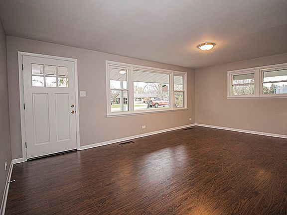 5th image of 18520 Baker Ave