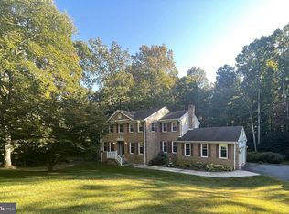 7362 Clifton Rd, Clifton, VA 20124