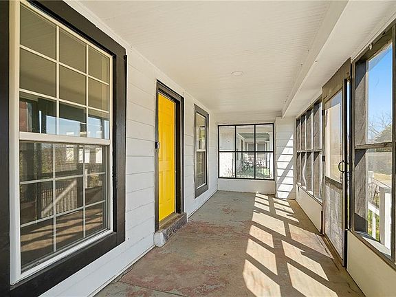 2nd image of 3506 Askew Ave