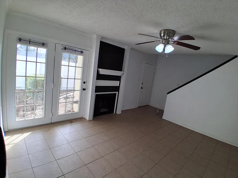 1000 S Williams Ave #5 — Photo 9