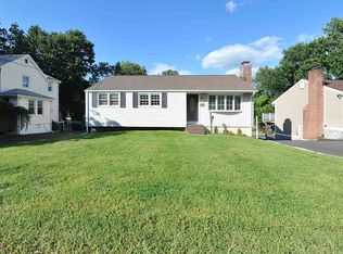 165 Toms Rd, Stamford, CT 06906