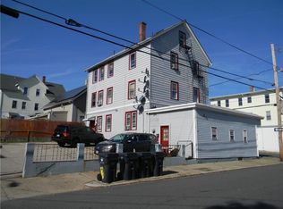 116 Sabin St, Pawtucket, RI 02860