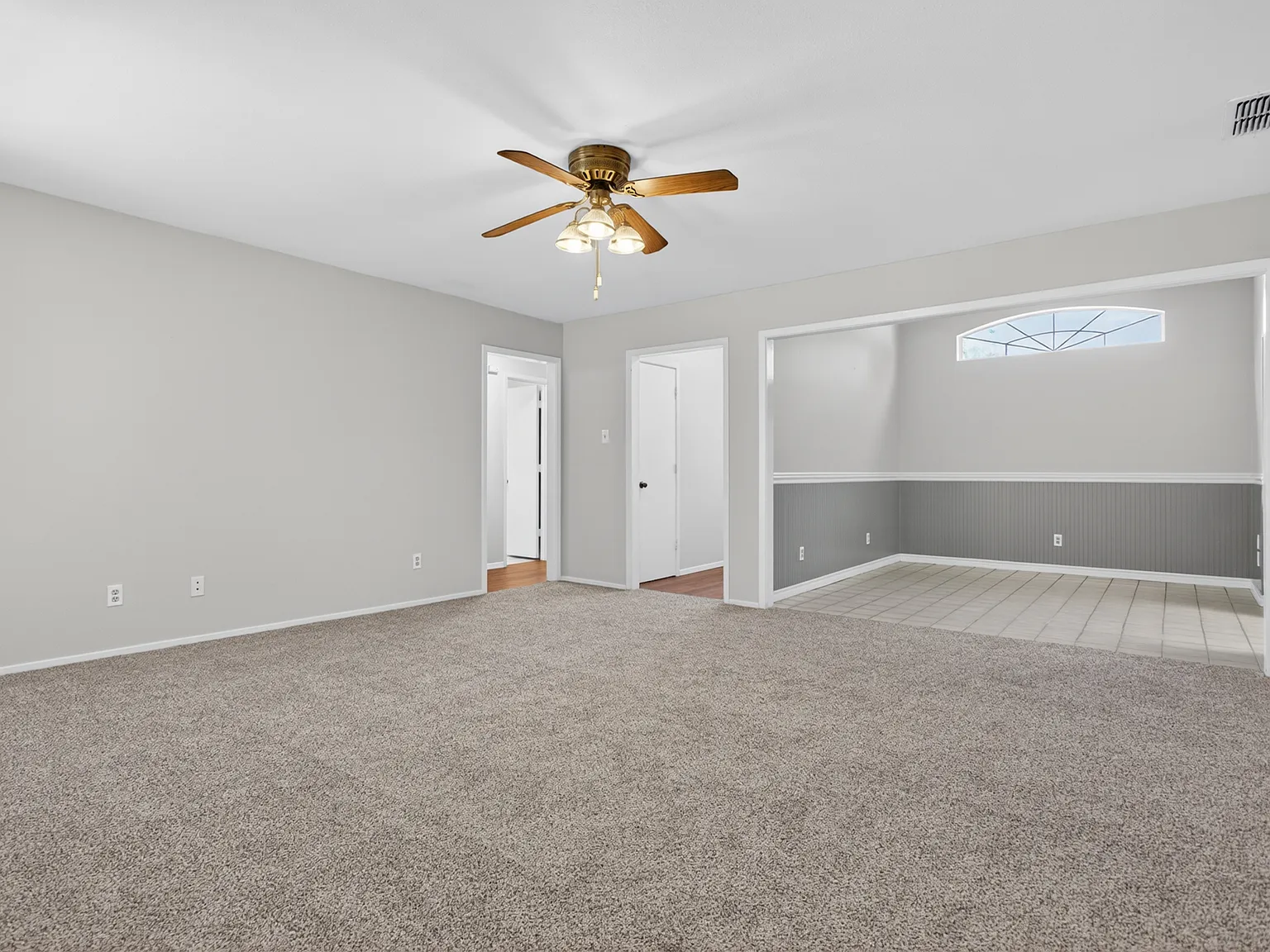 3 bed, 1568 sqft, $2,150 — Photo 4