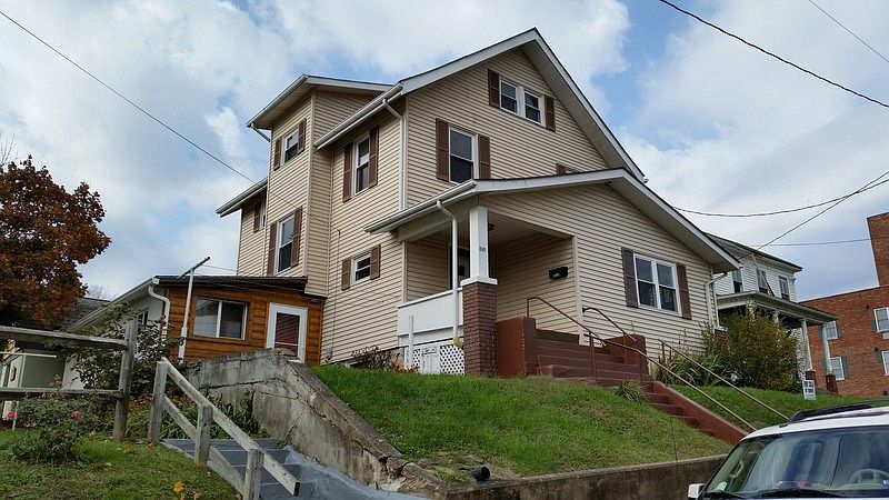 1st image of 414 Church St