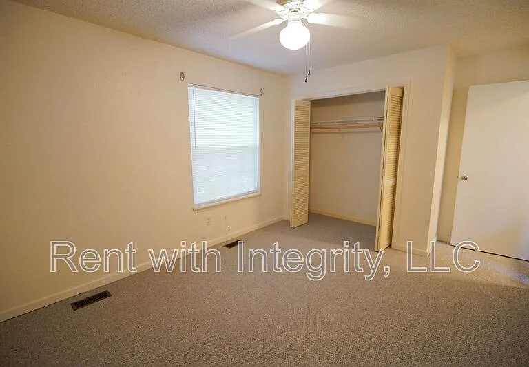 2335 Parrot Ln — Photo 19
