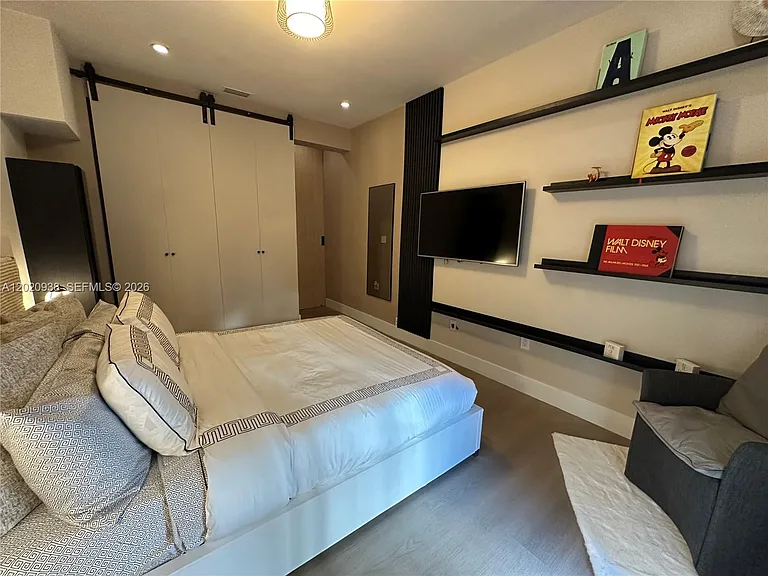 7700 Coquina Dr — Photo 17