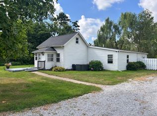 1290 Old Porter Rd, Porter, IN 46304