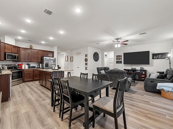5th image of 11125 Solar St