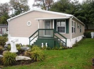140 Greenbriar Cir, Lancaster, PA
