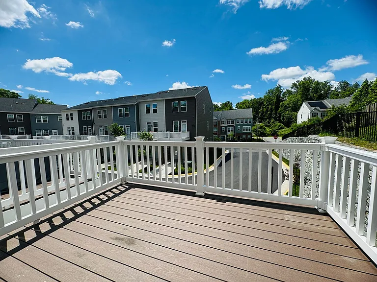18374 Reaper Hill Ct — Photo 25