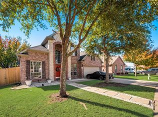 8720 Granville Dr, Dallas, TX 75249
