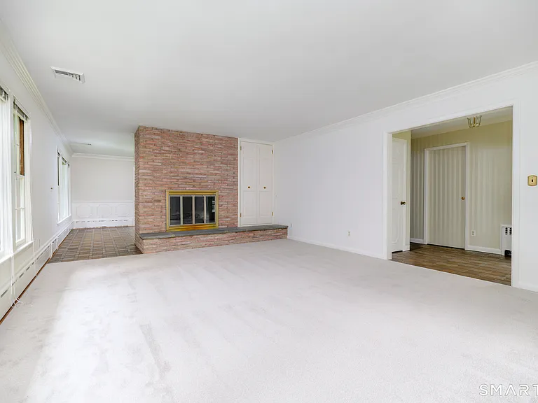 79 Janes Ln — Photo 4