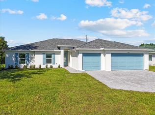 3324 SW 11th Ave, Cape Coral, FL 33914