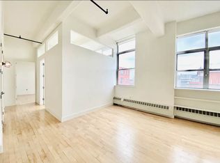 970 Kent Ave APT 413, Brooklyn, NY 11205