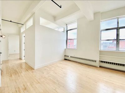 970 Kent Ave APT 413, Brooklyn, NY, 11205