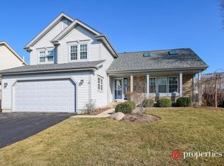 572 Turtle Pond Ct, Lake Zurich, IL 60047