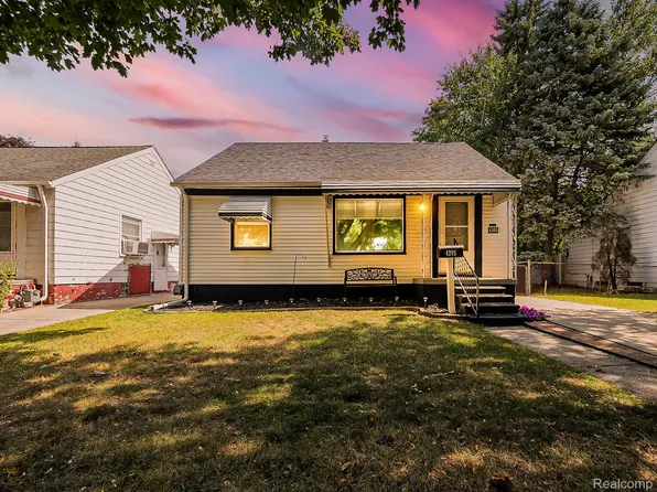 4205 Syracuse St, Dearborn Heights, MI 48125