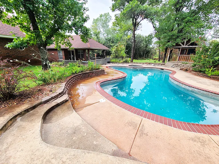 6029 Covey Run Dr — Photo 33
