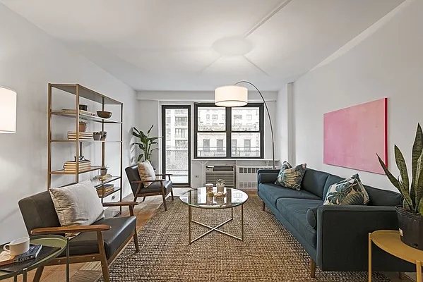 Sold by Compass | media 10