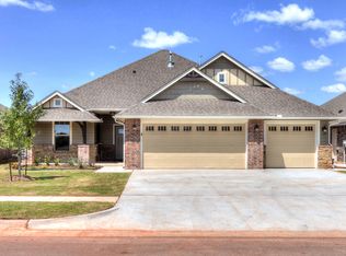 2801 Pebble Creek St #JALUDV, Moore, OK 73160