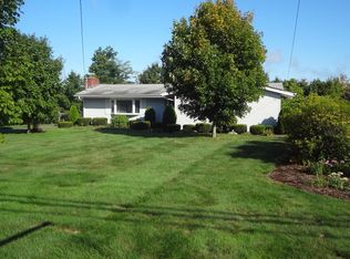 976 Tinkham Rd, Wilbraham, MA 01095