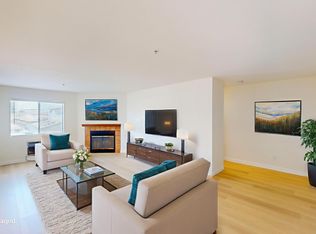 10761 Chestnut St APT D, Los Alamitos, CA 90720