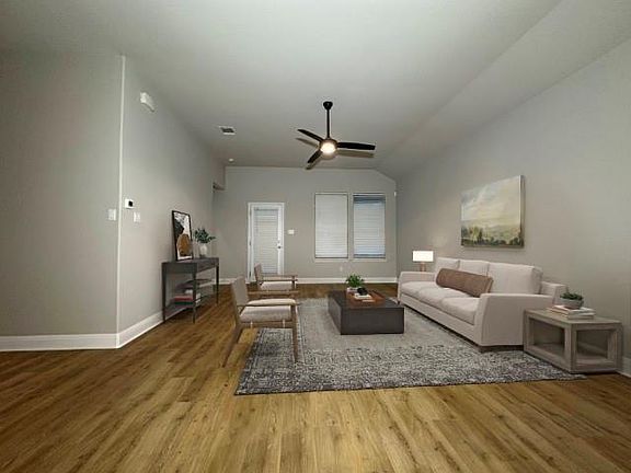 3rd image of 501 Duroc Dr