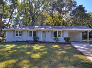 888 Ballew Dr, Marietta, GA 30066