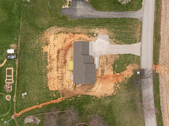 4th image of 4120 Old Munfordville Rd
