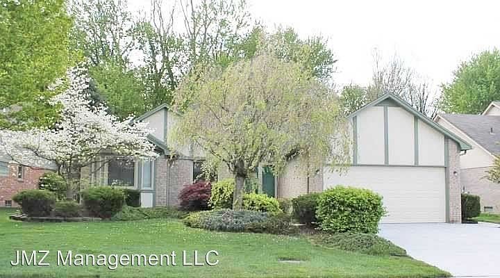 1st image of 16040 Mountainside Dr