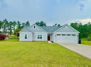 778 Pine Needle Rd, Douglas, GA 31535