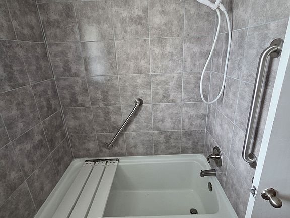 4th image of 5460 Granger Pl