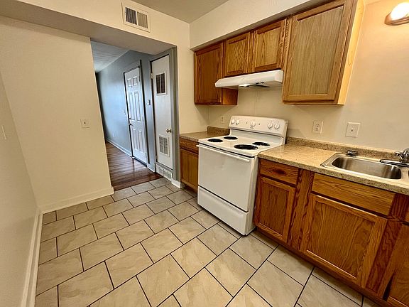 2nd image of 4602-4608 Redman Ave #46064